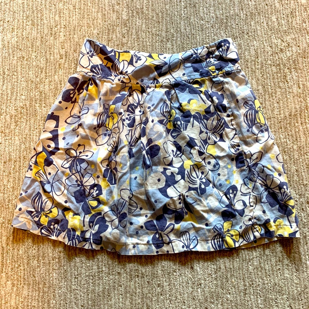 Skirt - United Colors of Benetton.